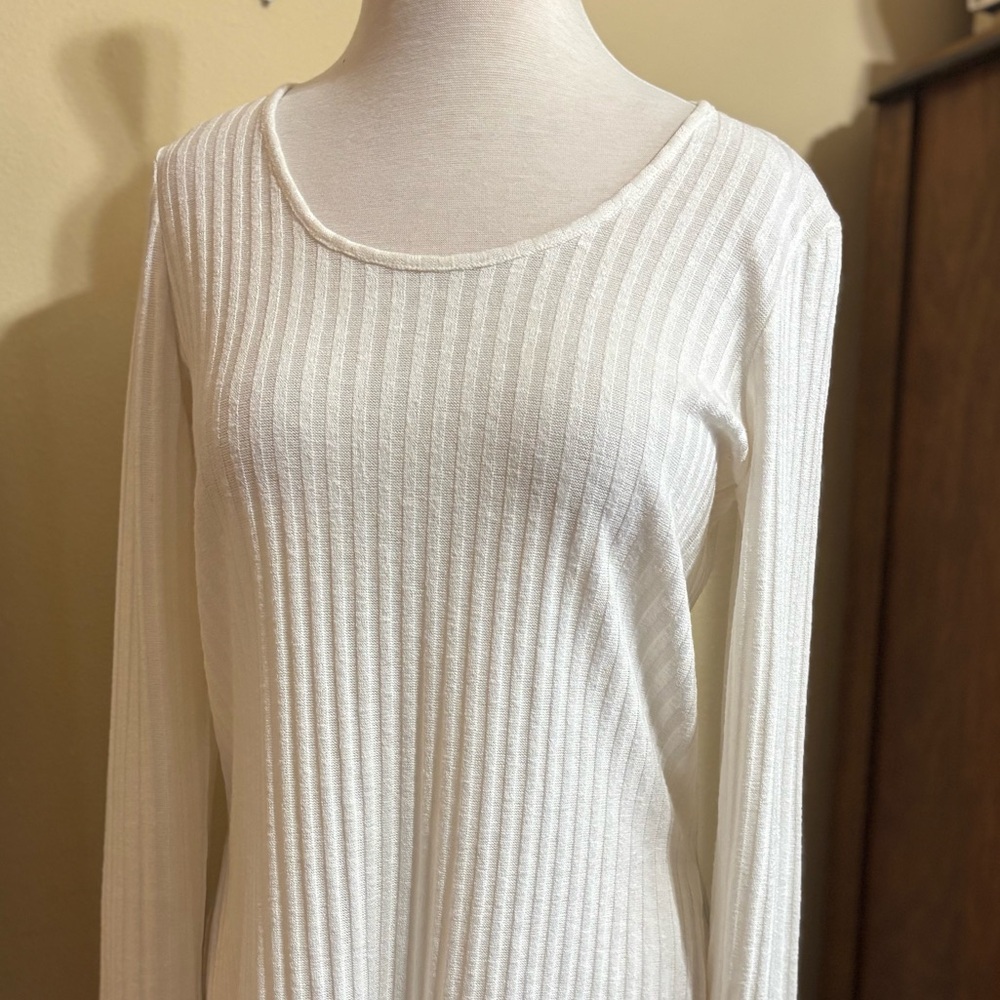 Kensie Ribbed Knit Top - Picture 3 of 4